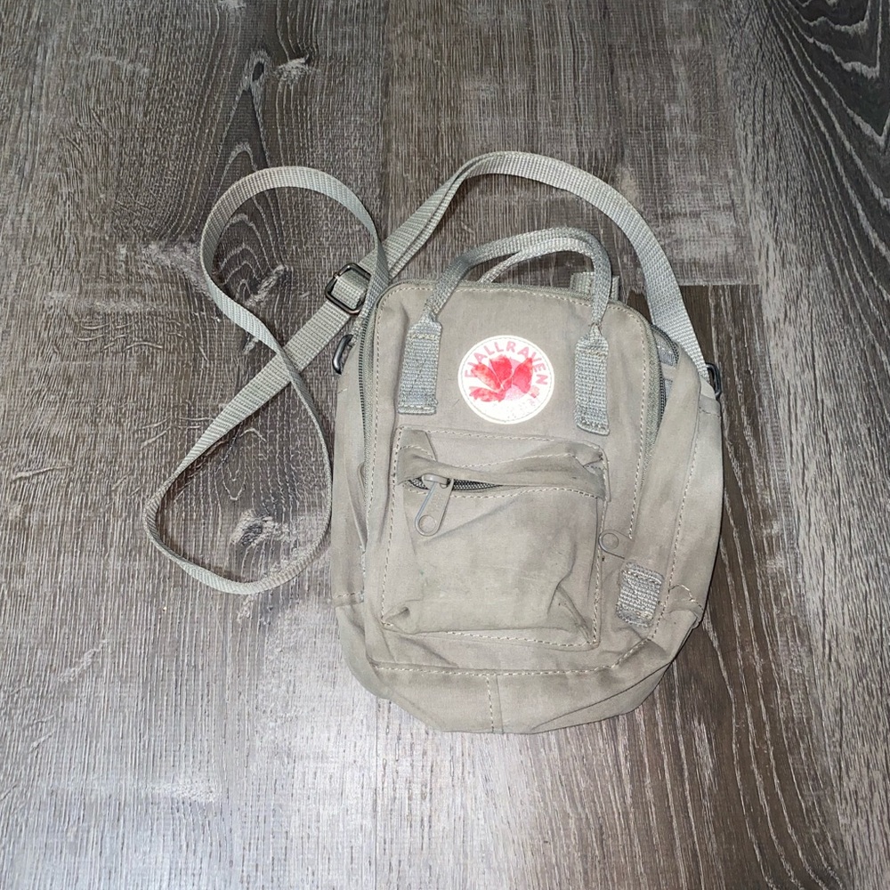 FjallRaven Kanken Crossbody Bag Green